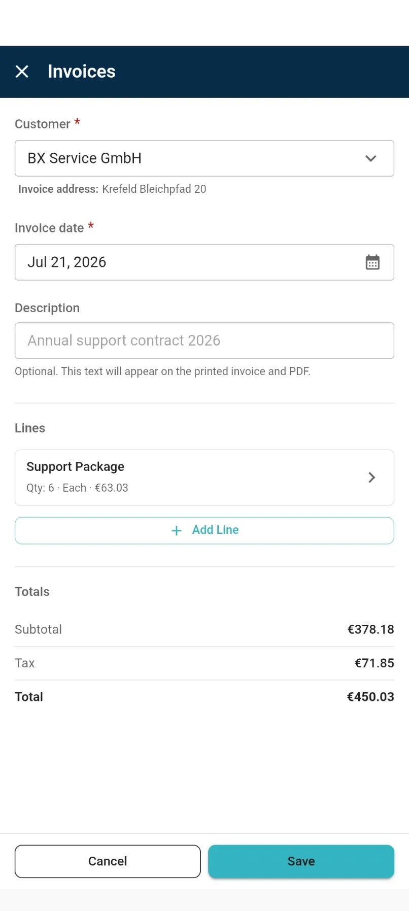 invoice create sheet with the customer selected, one line added and the totals section visible